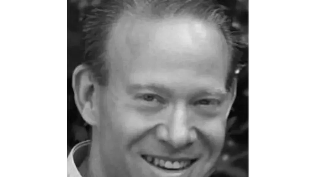 Dr. Denis Cronson